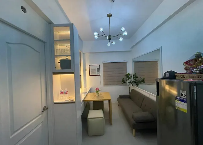 Near Mactan International Airport With Private Entrance And Shared Pool Hébergement de vacances *