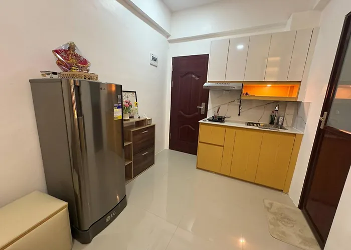 Near Mactan International Airport With Private Entrance And Shared Pool Hébergement de vacances *